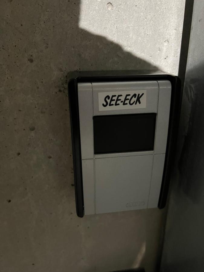 See-eck Apartment *